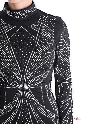 Abito corto maniche lunghe a tubino a collo alto con strass - ph 4