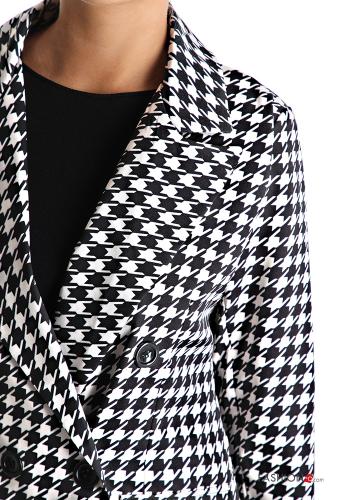 Houndstooth Blazer with buttons - ph 4