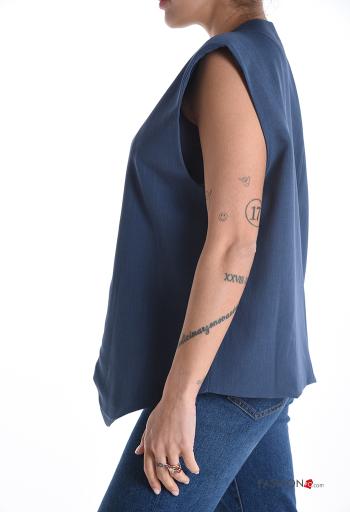 asymmetrical Gilet with buttons with v-neck - ph 3