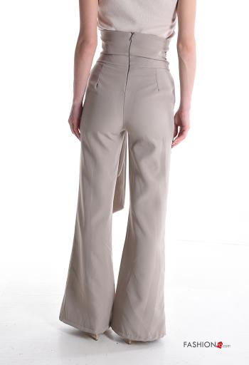 Pantalone a zampa vita alta con tasche con cintura in stoffa - ph 2