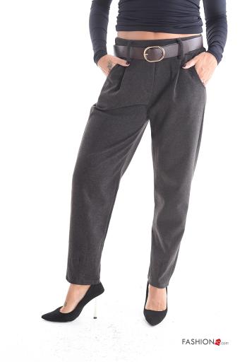 Pantalone con elastico con cintura con tasche