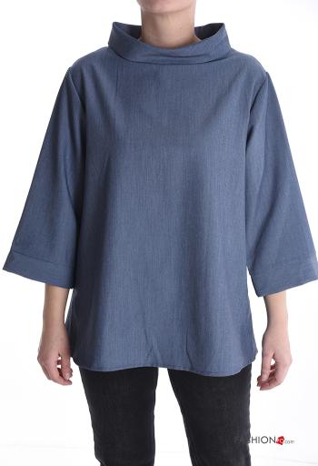 Blusa a collo alto maniche a tre quarti