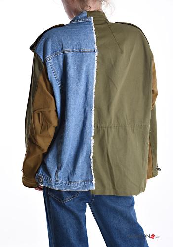 Giacca con colletto denim maniche lunghe Fantasia stampata con tasche con zip - ph 2