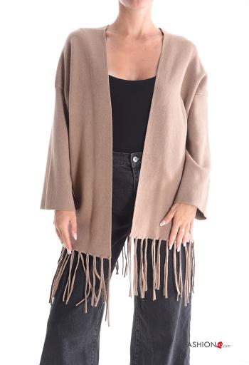 Chaqueta de punto con flecos