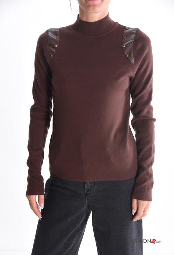 Maglione ecopelle con borchie - ph 1