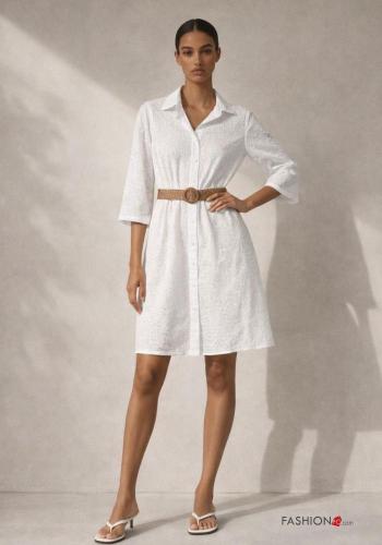 Robe en Coton avec ceinture broderie anglaise