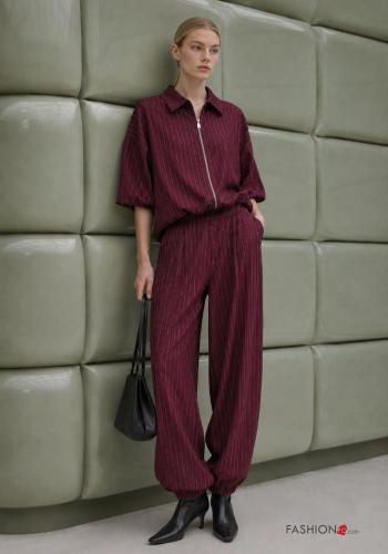Trousers with pockets