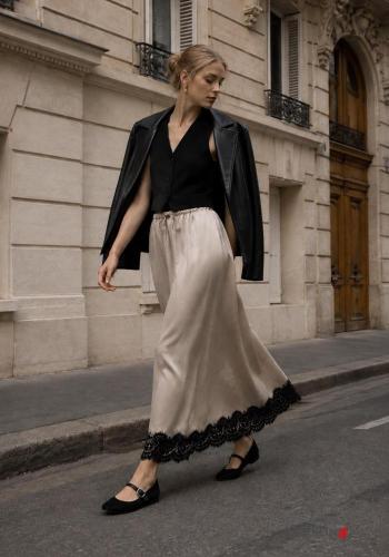 Skirt broderie anglaise