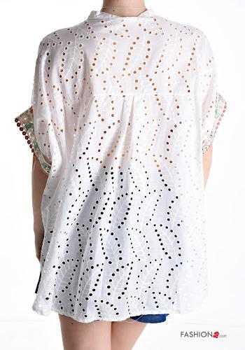 Camicia in Cotone maniche corte Fantasia ricamata con bottoni in pizzo sangallo - ph 2