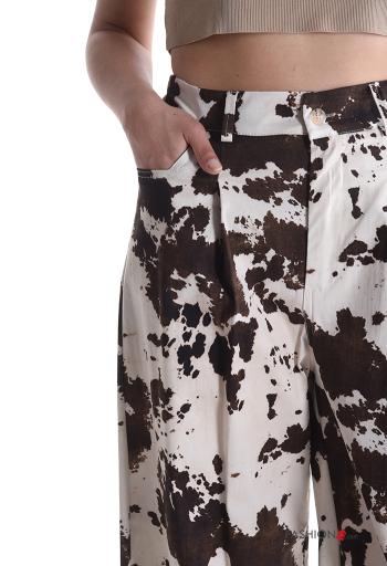 Pantalone in Cotone vita alta wide leg Fantasia animalier con tasche con bottoni con zip - ph 4