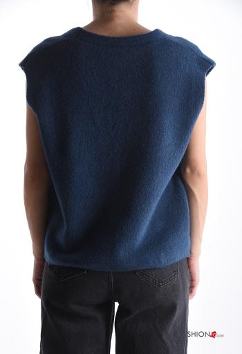 sleeveless Wool Mix Cardigan with buttons with v-neck - ph 2