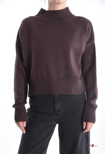 Maglione maniche lunghe a collo alto