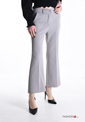 Pantalone a zampa con tasche - ph 1