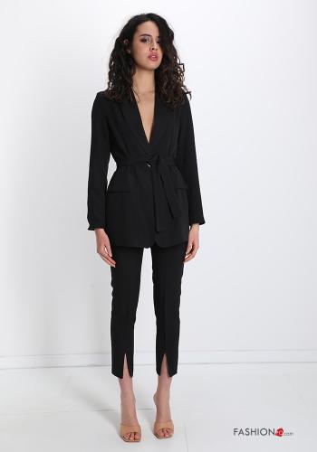 Tailleur  con bottoni con cintura con tasche - ph 1