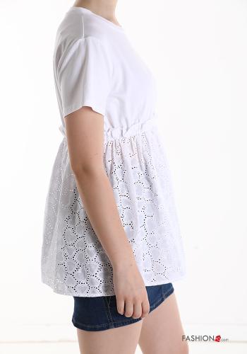 T-shirt in Cotone in pizzo sangallo - ph 3