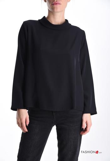 Blusa maniche lunghe con colletto con bottoni