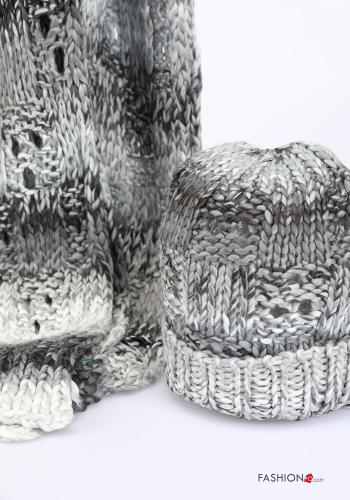 Cappello con sciarpa - ph 3