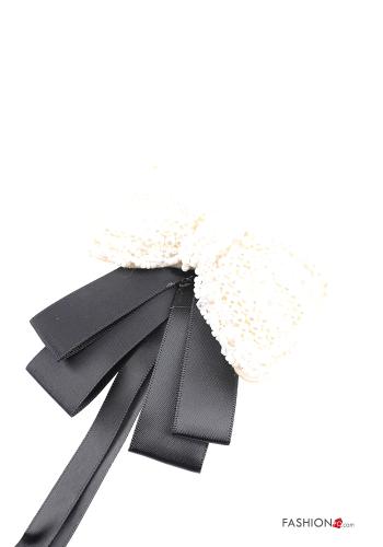 satin Brooch - ph 2