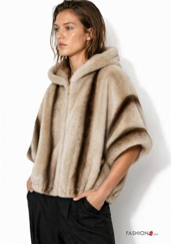 Cappotto in Pelliccia ecologica - ph 1