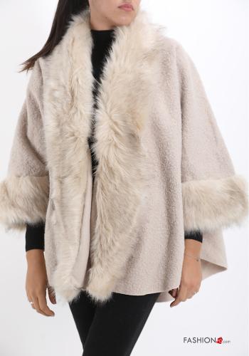 faux fur Cape - ph 1