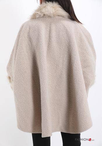 faux fur Cape - ph 2