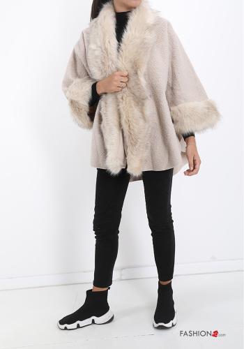 faux fur Cape - ph 5