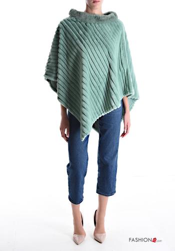 faux fur Poncho - ph 5