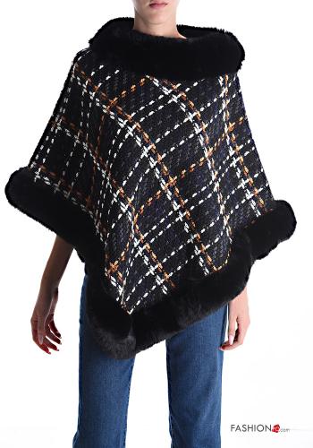 Poncho piel sintética