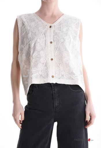 Top in Cotone senza maniche Fantasia ricamata con bottoni scollo a V - ph 1