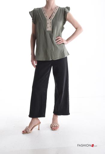 Top in Lino maniche corte maniche volant Fantasia ricamata scollo a V - ph 5