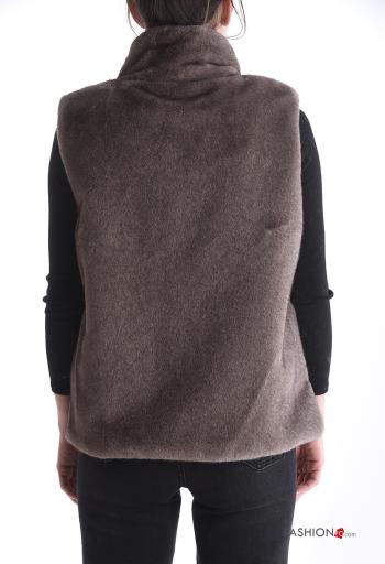 Colete pelo sintético com gola subida com fecho com forro - ph 2