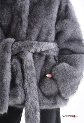 Giacca pelliccia sintetica senza fodera con cintura con tasche con cappuccio - ph 4