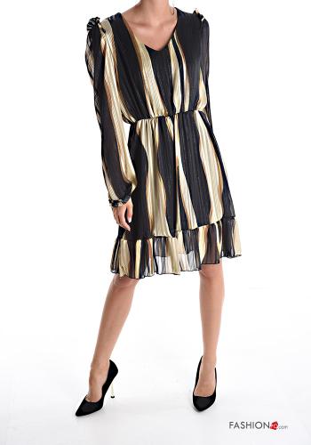 Patterned knee-length Dress with flounces with v-neck