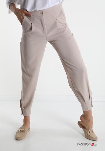 Trousers with pockets - ph 1