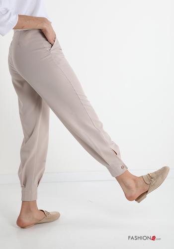 Trousers with pockets - ph 3