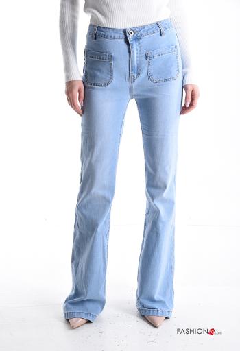 Jeans in Cotone denim a zampa con tasche con bottoni con zip