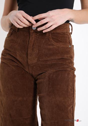 Pantalone in Cotone a zampa in velluto con tasche - ph 4