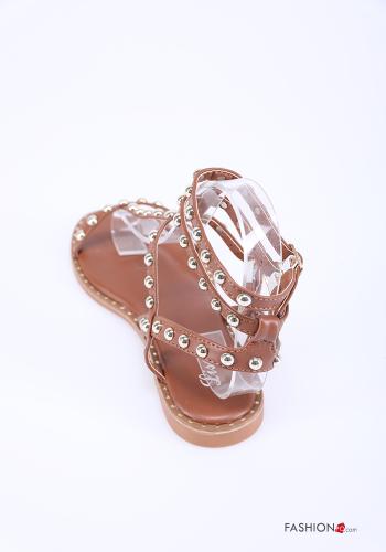 Sandali  regolabile con borchie con cinturino - ph 2