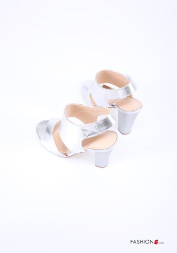 Scarpe con tacco regolabile con cinturino - ph 4