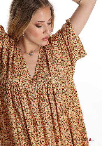 Kleid  mit Volants V-Ausschnitt Blumenmuster - ph 4