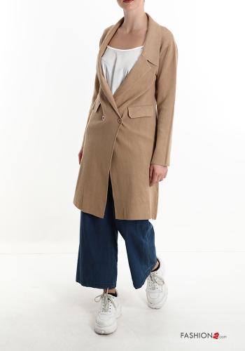 Cappotto con bottoni