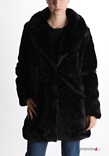Cappotto pelliccia sintetica con bottoni con tasche