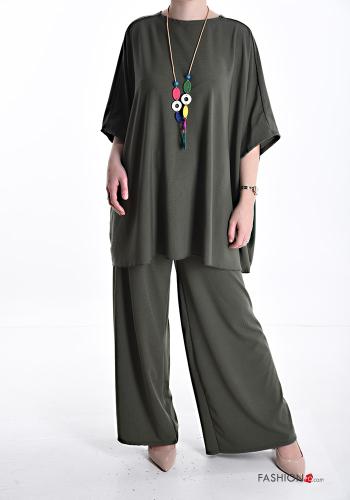 Coordinato oversize wide leg con collana maniche a tre quarti - ph 1
