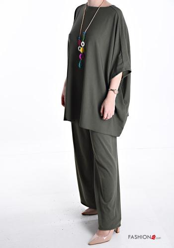 Coordinato oversize wide leg con collana maniche a tre quarti - ph 3