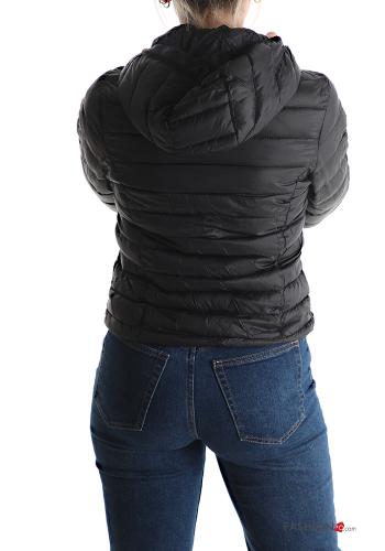 Piumino con zip con tasche con cappuccio - ph 2
