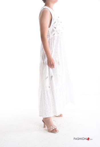 Abito in Cotone con bottoni in pizzo sangallo - ph 3