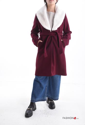 Cappotto pelliccia sintetica con cintura con tasche