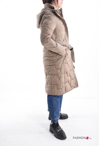 Piumino con cintura con cappuccio con zip con tasche - ph 3