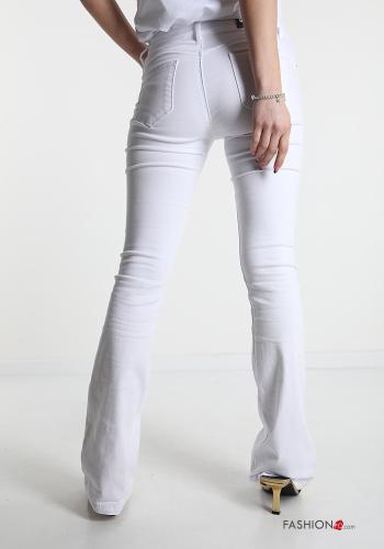 ausgestellte Jeans aus Baumwolle mit Taschen - ph 2