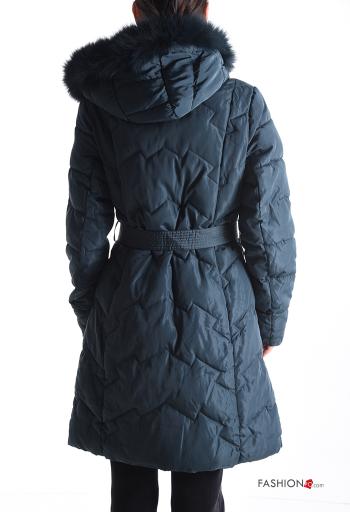 Casaco acolchoado pelo sintético com capuz com forro com fecho com bolsos com botões com cinto de tecido - ph 2